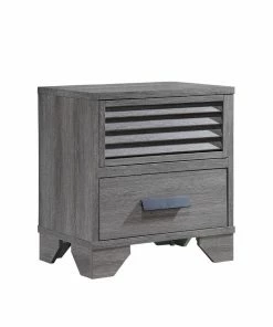 Crown Mark Sarter Gray Louvered Queen Bedroom Set