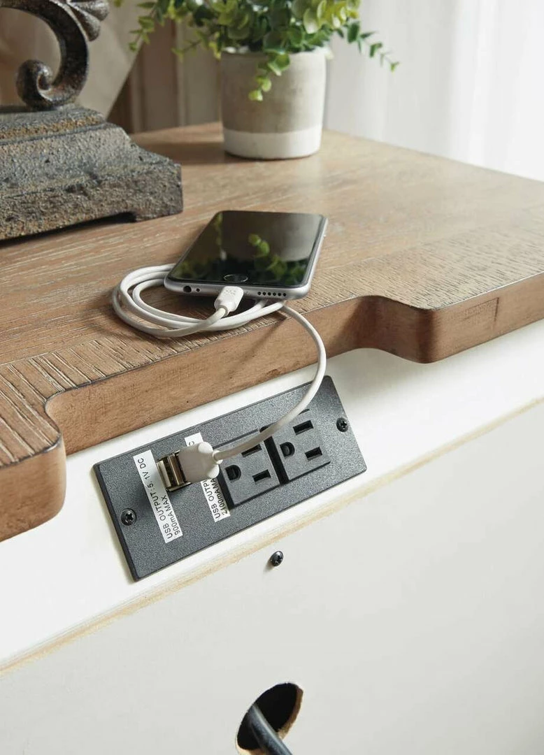 Ashley Furniture King Bedroom Sets Two Tone Upholstered Cottage King Bedroom Set